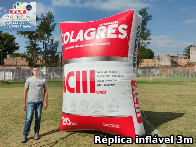 Réplica inflável gigante de saco de argamassa Colagres
